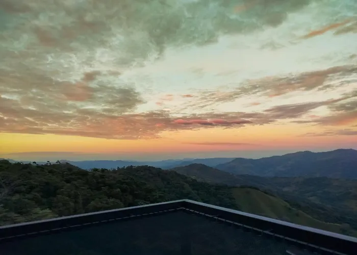 Hideaway 3 - Breakfast Provided&mountain View *