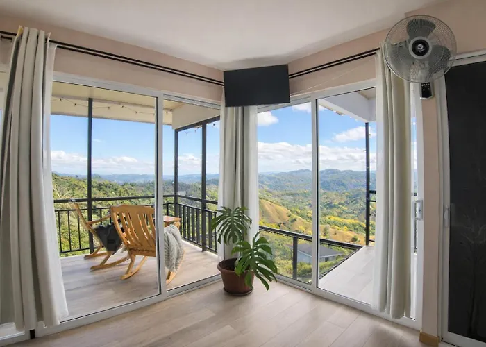 Hideaway 3 - Breakfast Available & Mountain View Naranjal